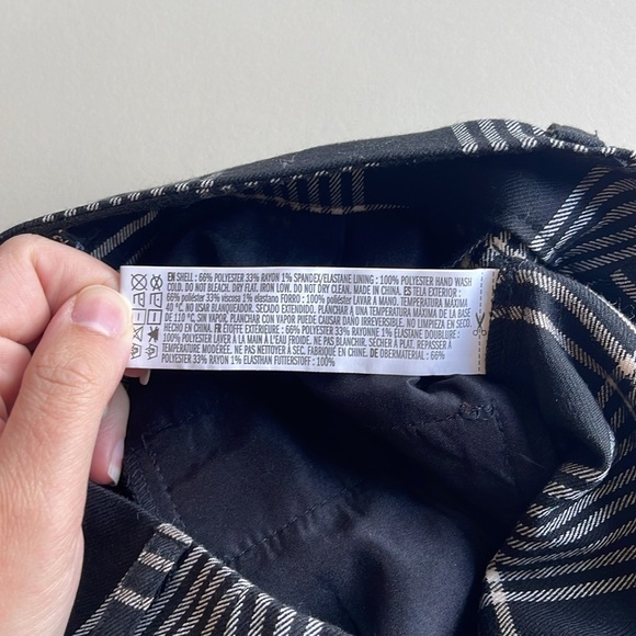 Forever 21 Pleat Front Button Up Black Plaid Pants - Picture 6 of 9